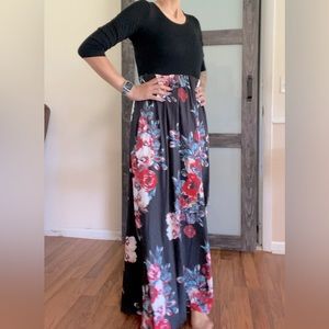 3/4 sleeve floral/black maxi dress